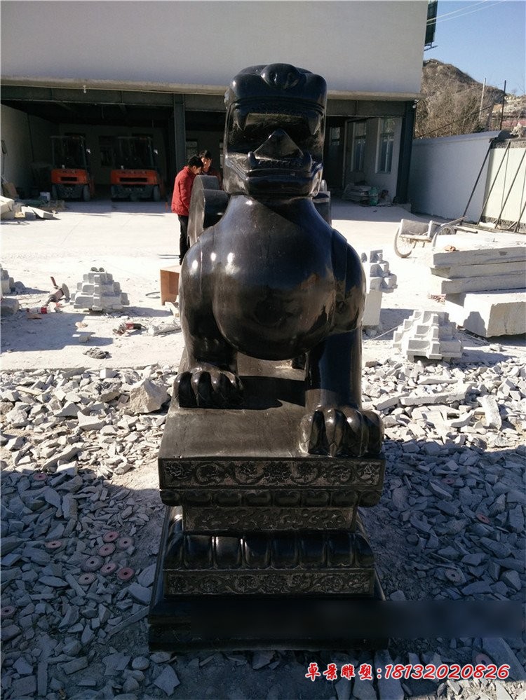石雕貔貅，黑石神兽雕塑