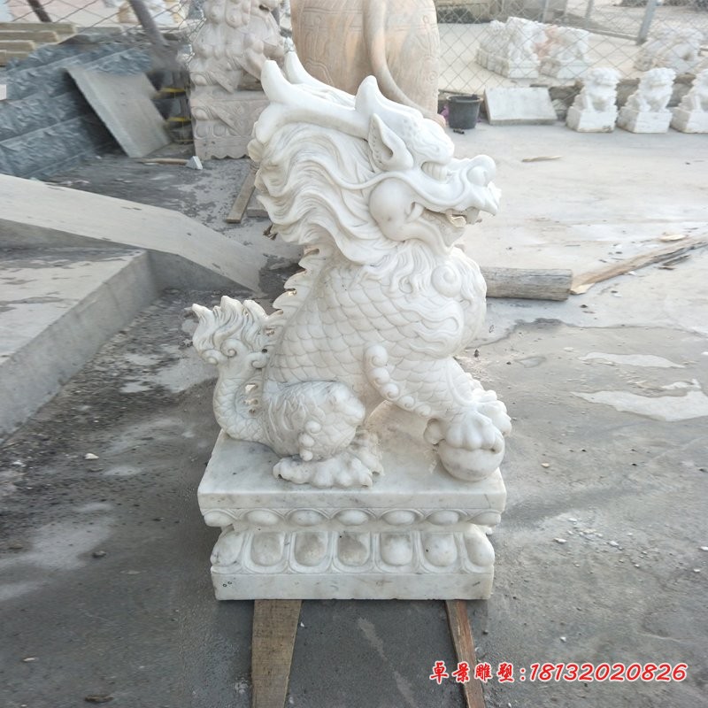 石雕麒麟，汉白玉神兽