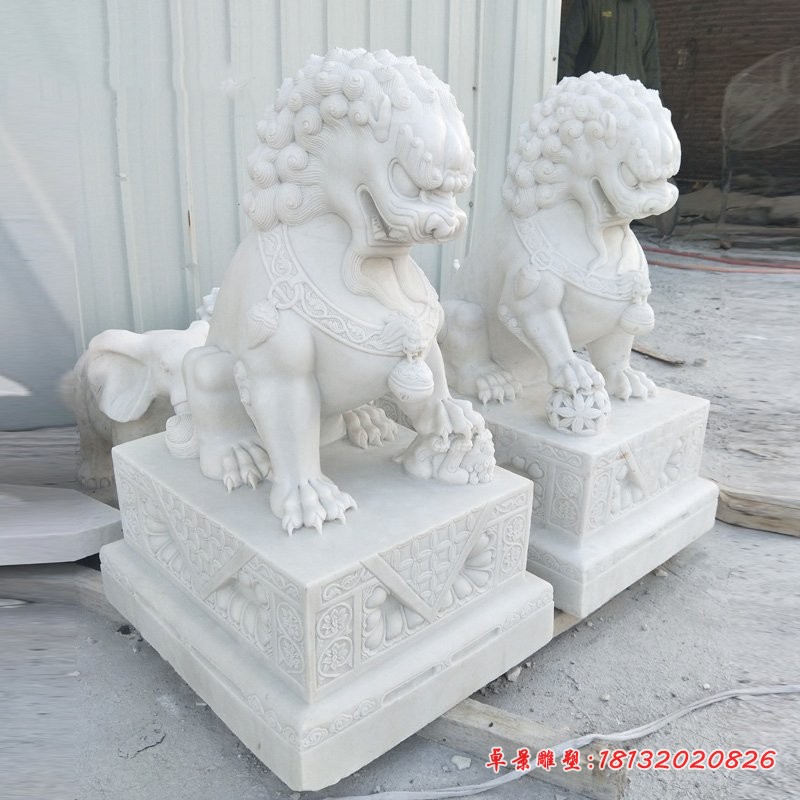 石雕狮子，汉白玉北京狮 