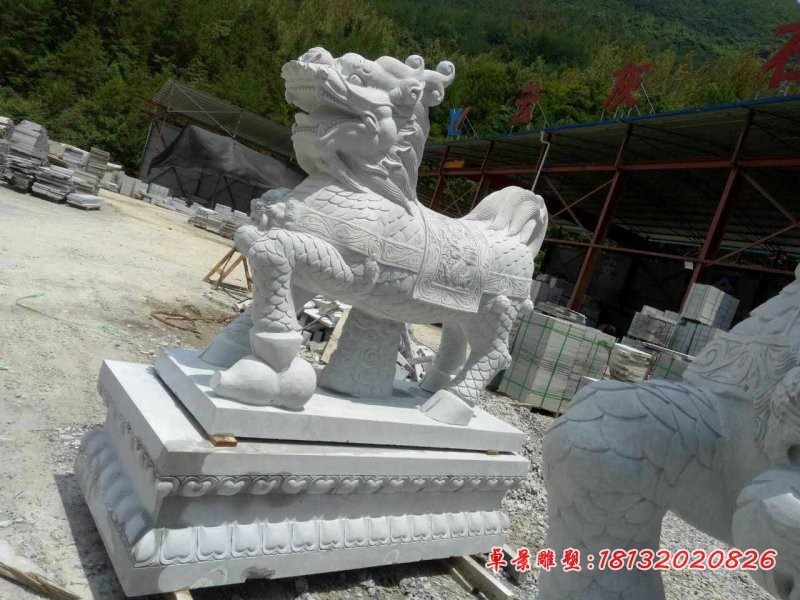 踩葫芦的麒麟石雕 大理石镇宅麒麟石雕