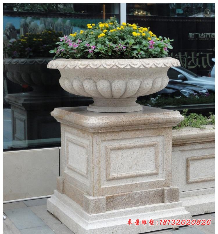 大理石花盆雕塑，步行街花盆石雕