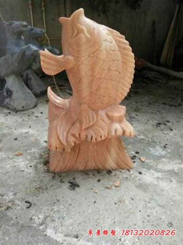 石雕喷水鲤鱼 公园石雕鱼