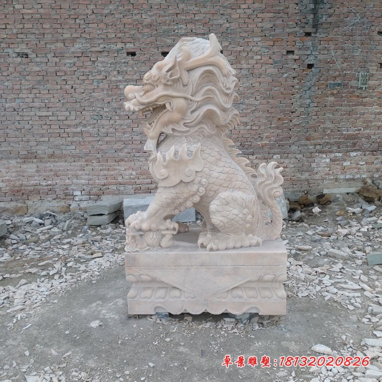 晚霞红门口麒麟石雕  石雕坐式踩球麒麟 (7)