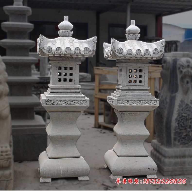 仿古石灯，镂空灯窗石雕