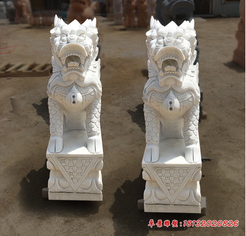 汉白玉麒麟，辟邪石雕