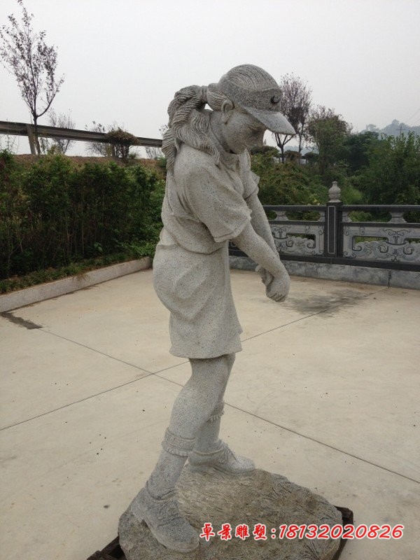 打高尔夫石雕公园人物雕塑