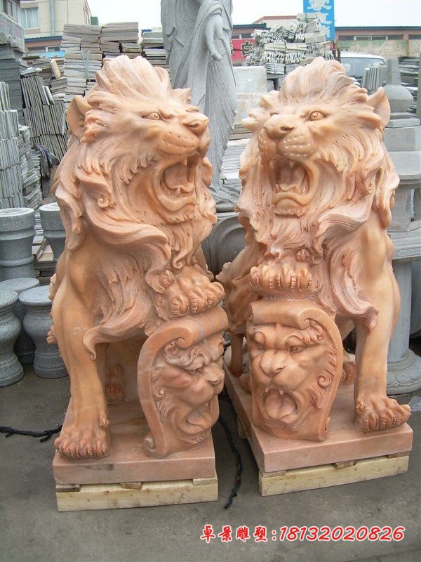 欧式西洋狮子雕塑晚霞红狮子石雕