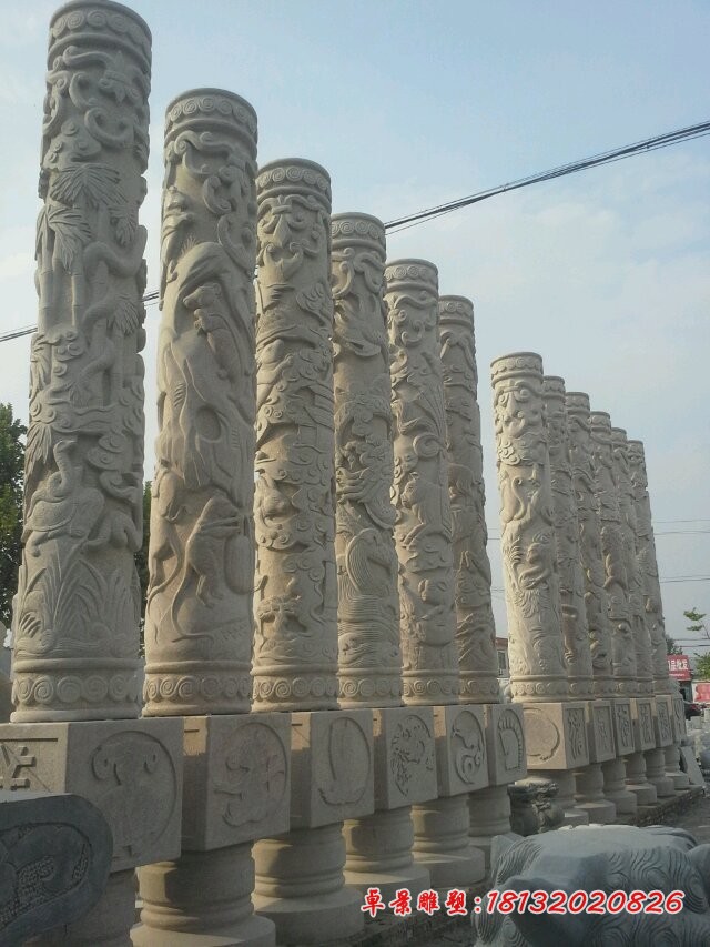 盘龙柱石雕广场石柱子雕塑 