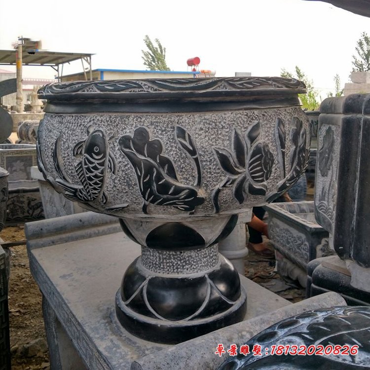 青石仿古荷花鲤鱼浮雕水缸  公园圆形水缸石雕