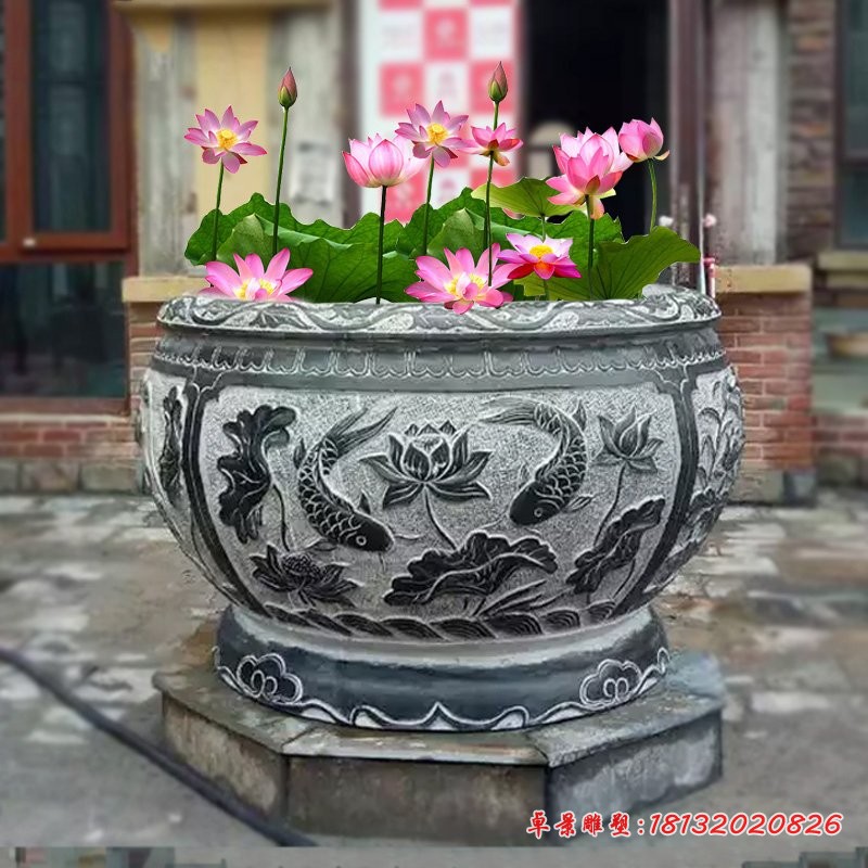 青石荷花缸 庭院圆形水缸石雕 