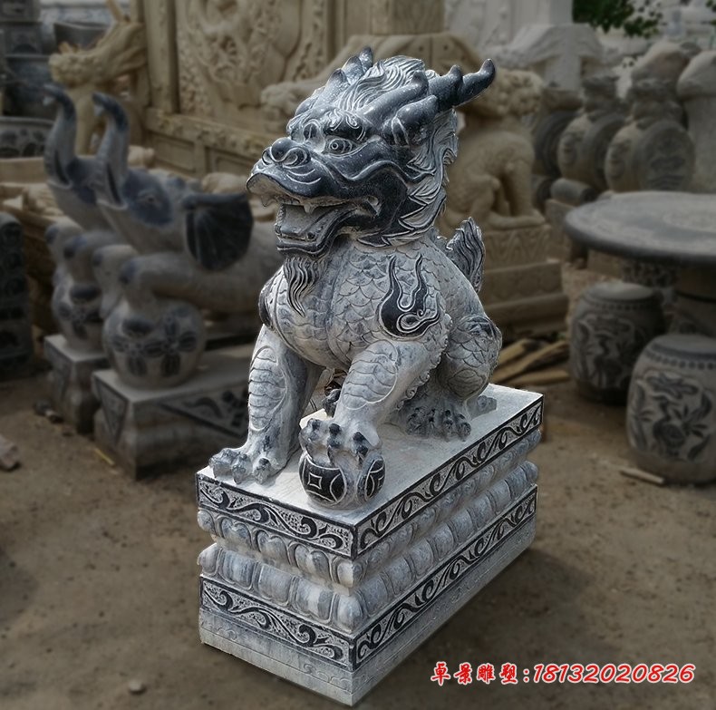 青石麒麟，踩球麒麟石雕