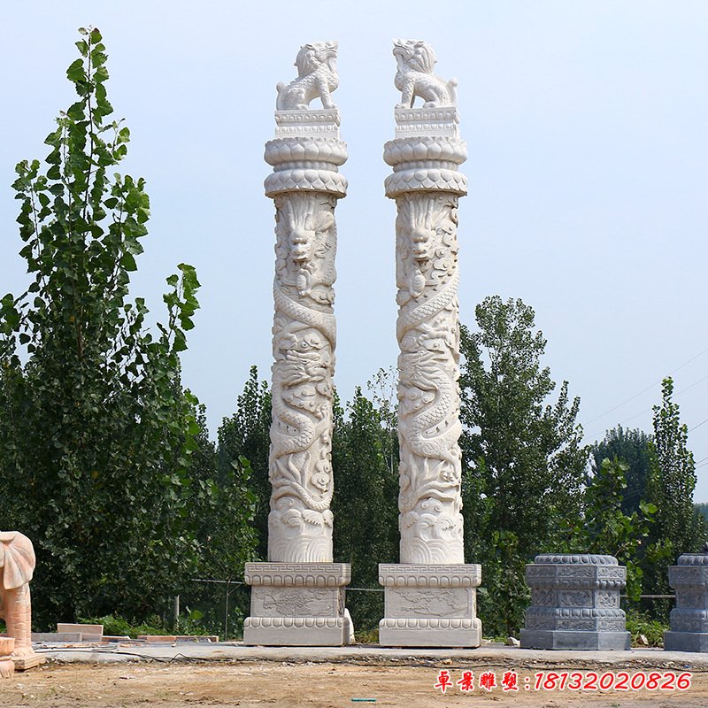 石雕广场盘龙柱 (1)