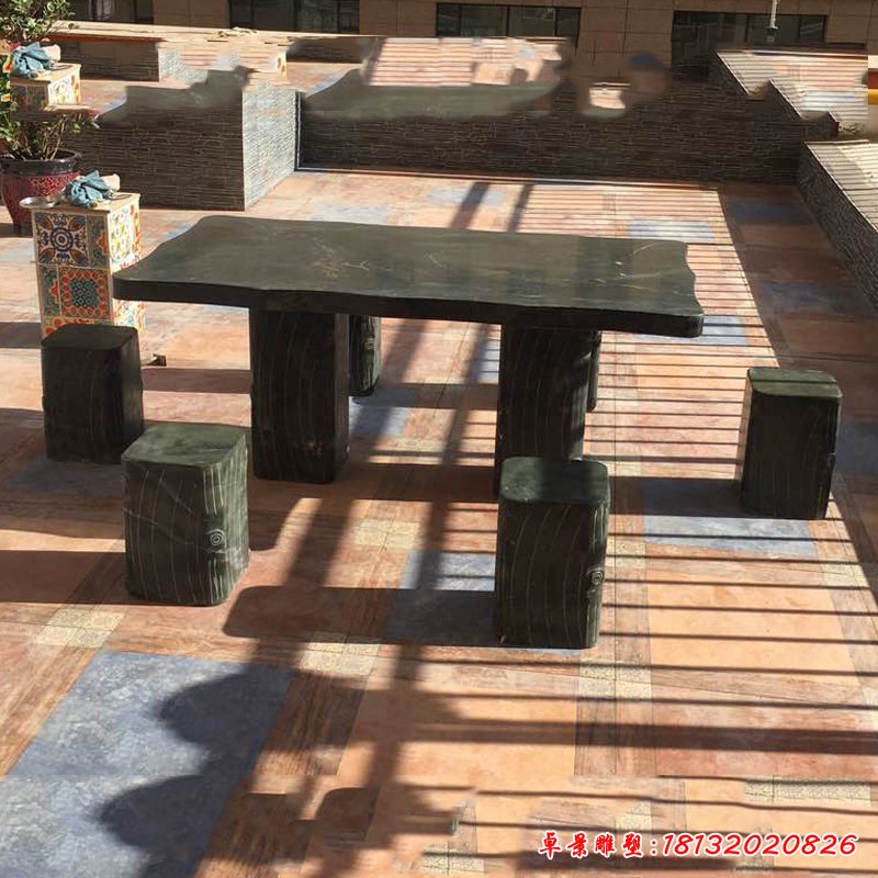 仿木头桌凳石雕，公园方形桌凳石雕