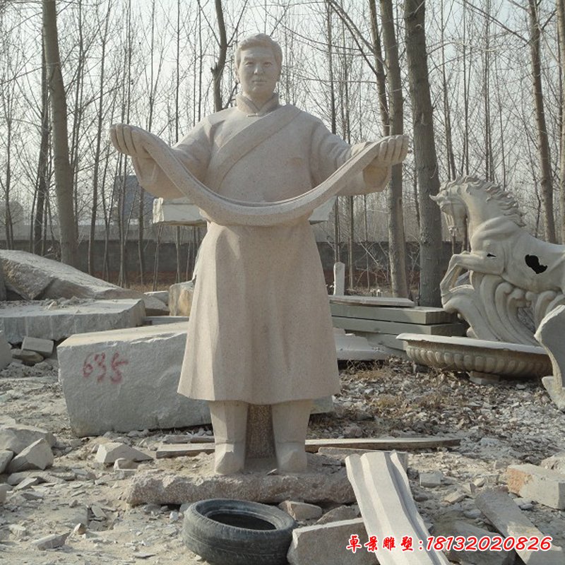 少数民族人物石雕，广场人物雕塑