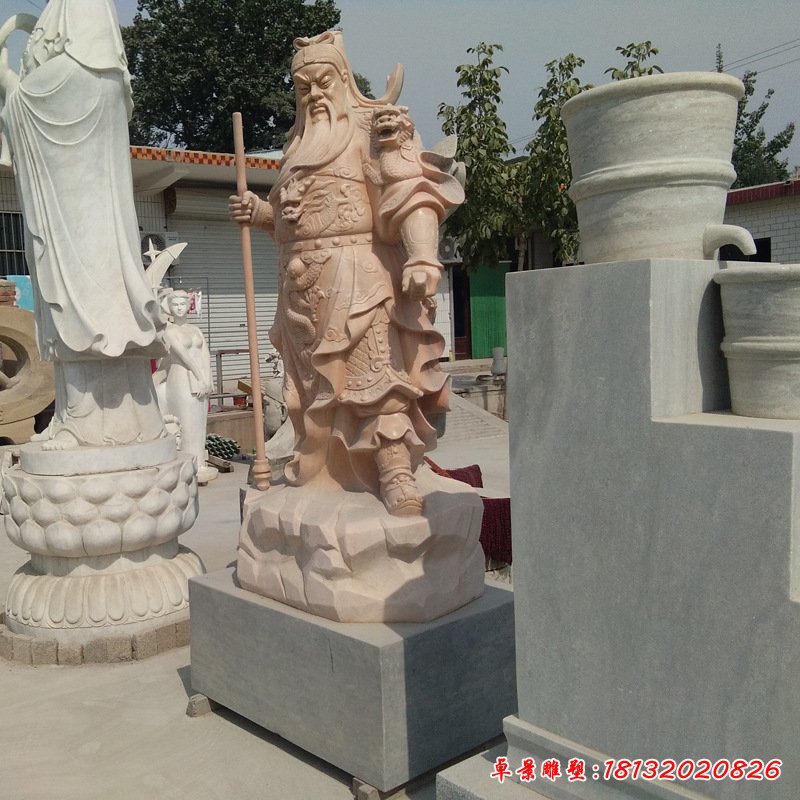 晚霞红古代神像关公