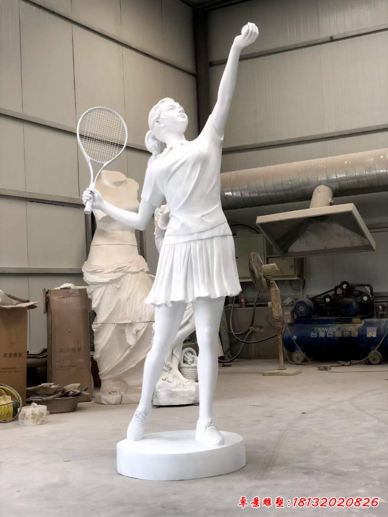 打网球运动女孩石雕 (1)