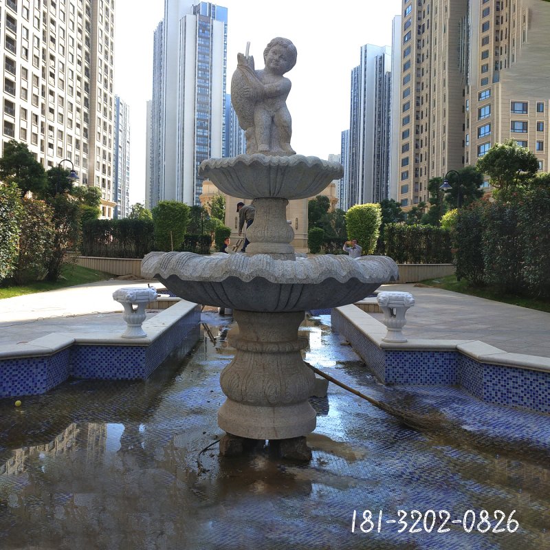 大理石小男孩抱鱼喷泉雕塑