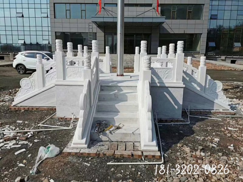 升旗台景观石雕 (1)