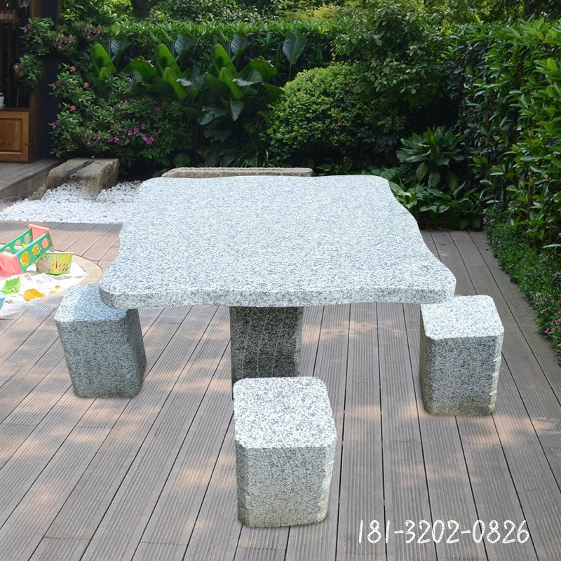 方桌方凳，公园石桌石凳