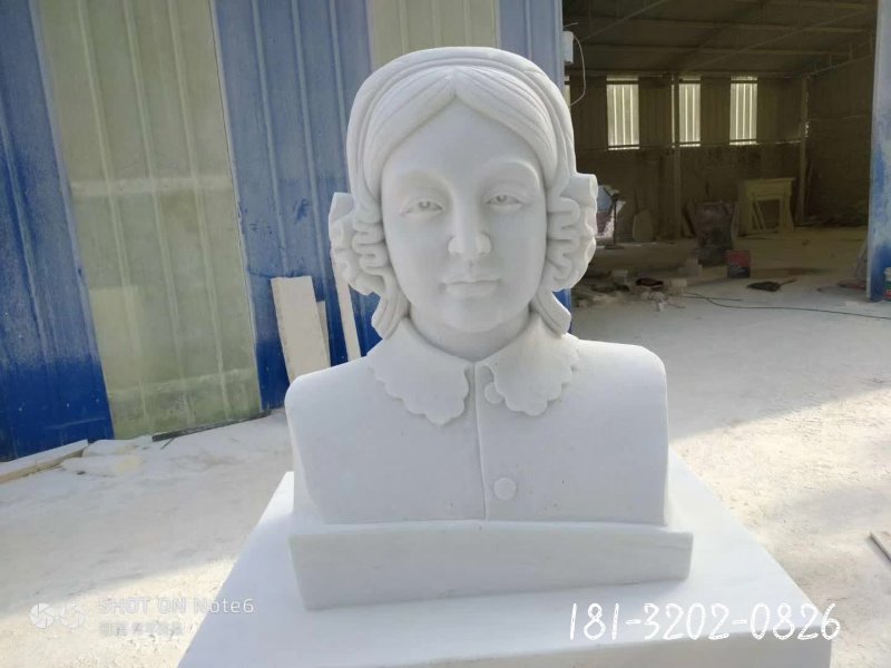 南丁格尔人物石雕 (3)