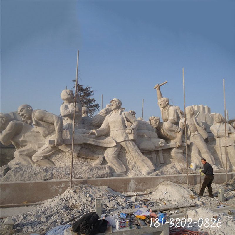 广场人物石雕，纪念