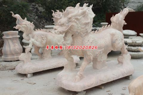 神兽石雕麒麟