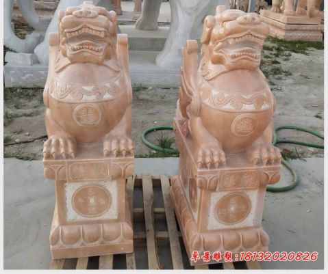 晚霞红门口坐式貔貅石雕