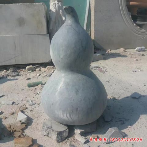 小区仿古葫芦石雕
