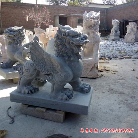 酒店门口招财貔貅石雕