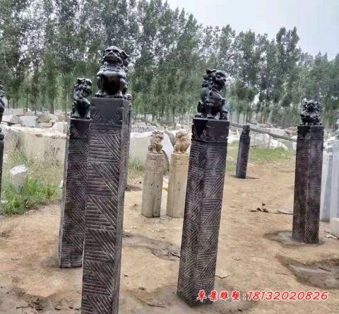 公园仿古狮子拴马柱