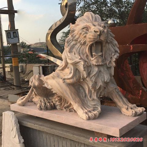 门口卧姿欧式狮子石雕