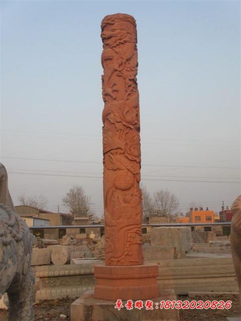 园林晚霞红龙柱石雕