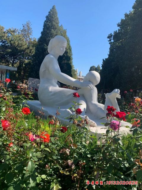 公园人物大理石母子石雕