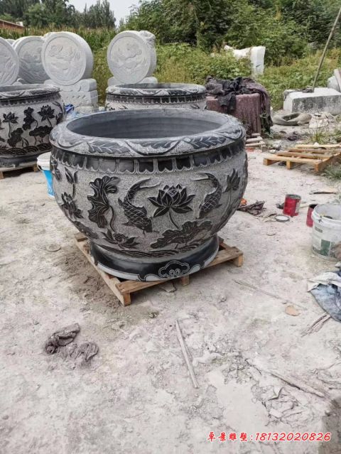 公园仿古莲花浮雕石水缸