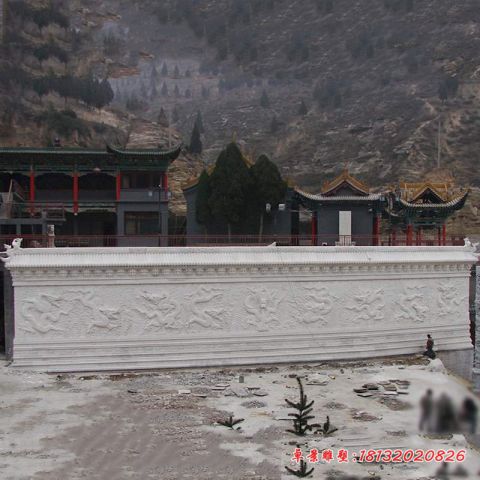 景区九龙壁石雕