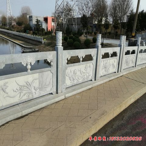 大理石河道梅兰竹菊浮雕栏板