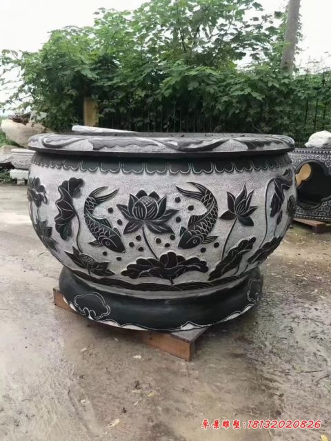青石仿古莲花鲤鱼浮雕石水缸