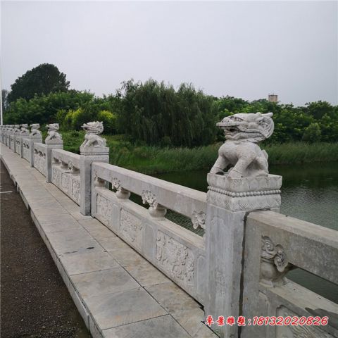 大理石麒麟栏板石雕