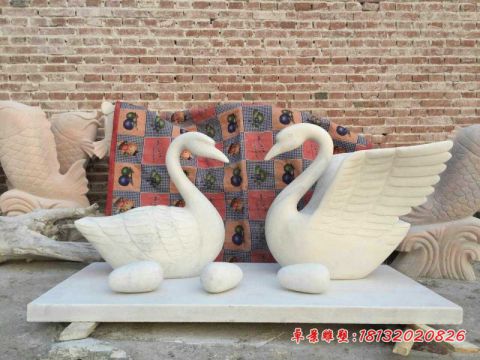 汉白玉小区石雕天鹅