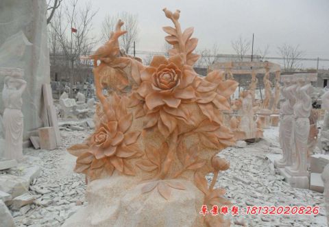 公园晚霞红牡丹石雕