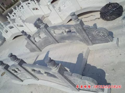 青石公园小桥石雕