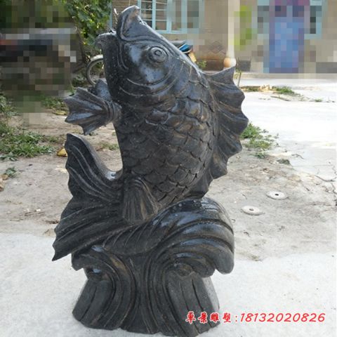 小区仿古喷水鲤鱼石雕