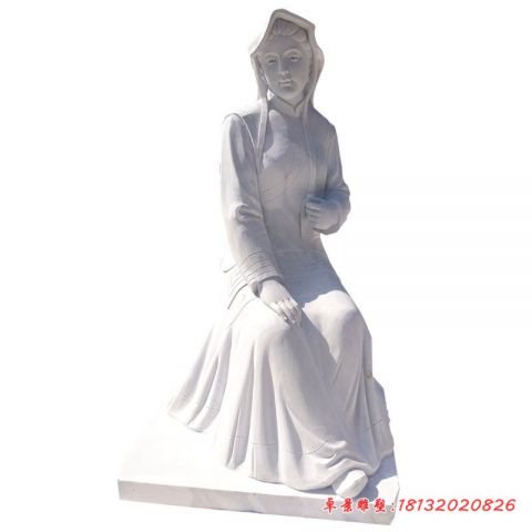 公园人物少数民族女孩石雕