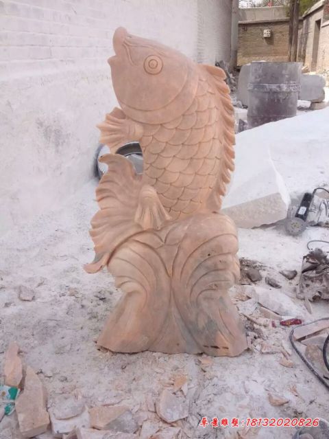 小区喷水鲤鱼石雕