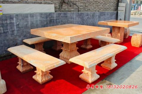 晚霞红庭院方形石桌凳