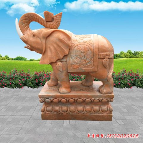 门前晚霞红元宝石雕大象