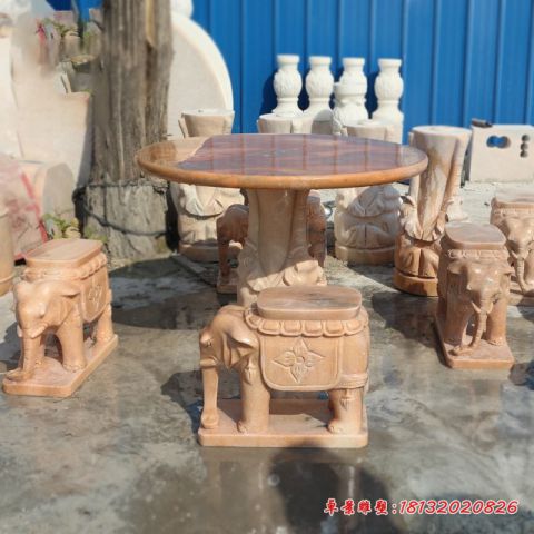 小区晚霞红小象桌凳石雕