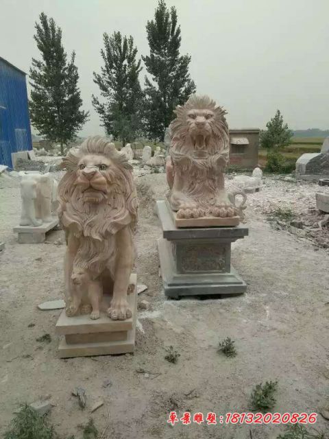 晚霞红欧式坐式石狮子