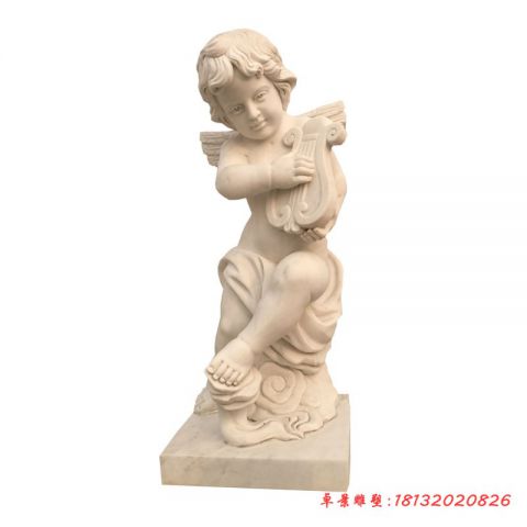 小区演奏乐器的小天使石雕