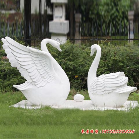 汉白玉小区情侣天鹅石雕